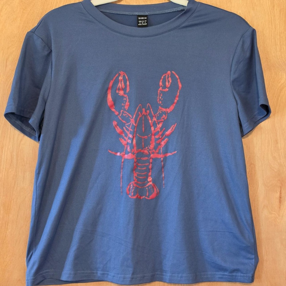 SHEIN Womens Coastal Navy Blue Red Lobster Graphic T-Shirt Small C187P134W4